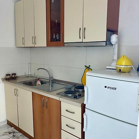 Guest House Dea Vlorë Eksteriør billede