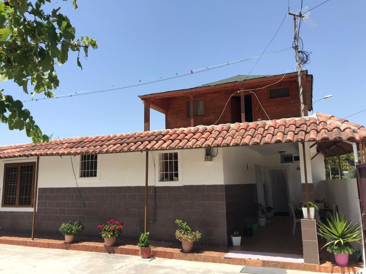 Guest House Dea Vlorë Eksteriør billede